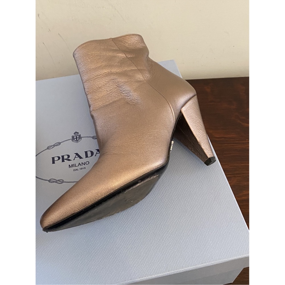 Prada boots - Picture 7 of 8